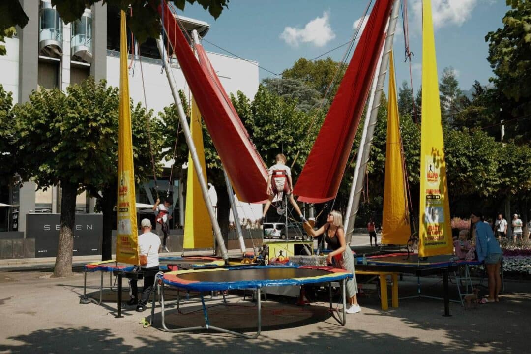 Can you Jump on a Wet Trampoline? Trampoline How